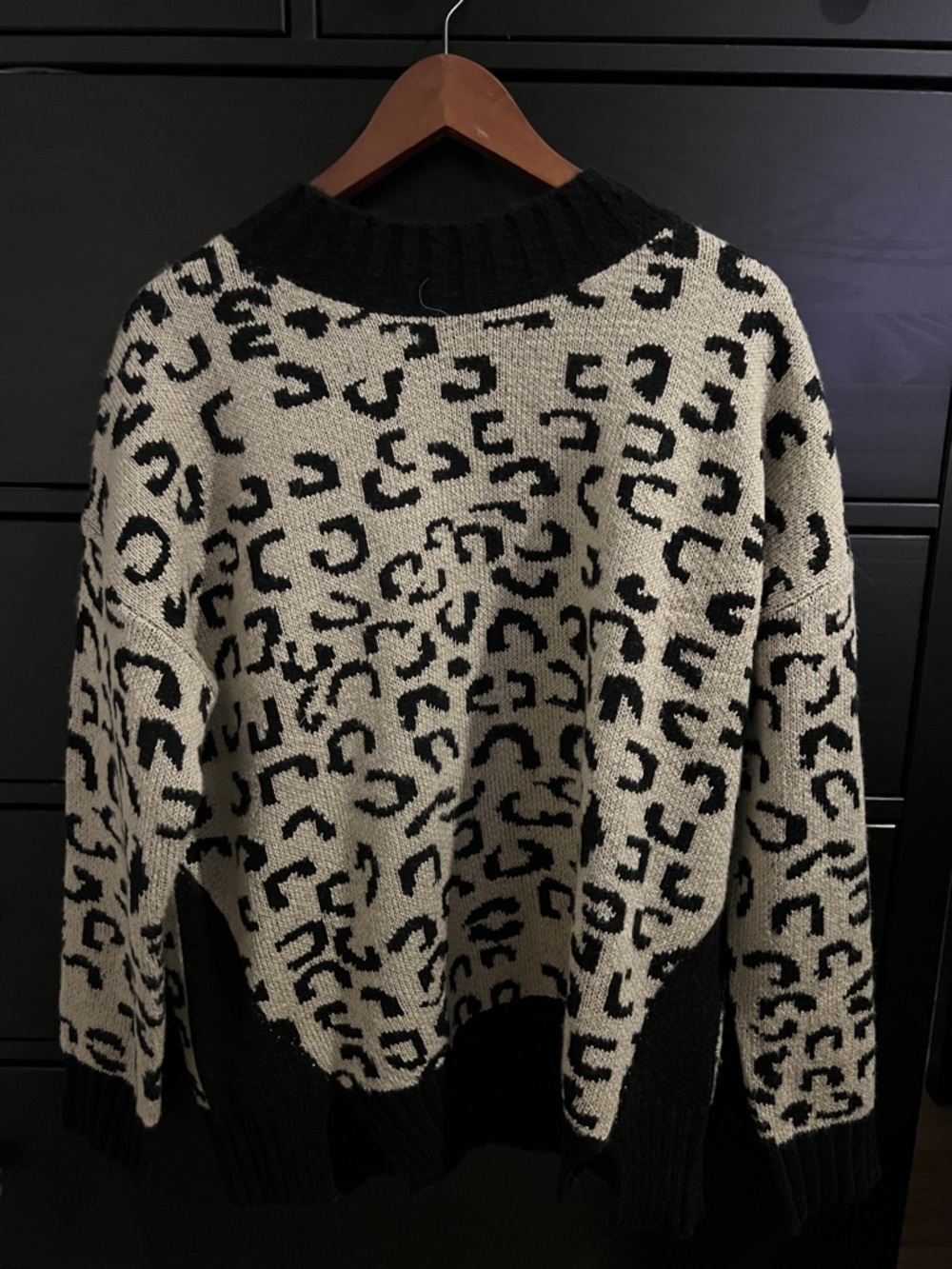 Leopard Print Crewneck Sweater - Black & Cream